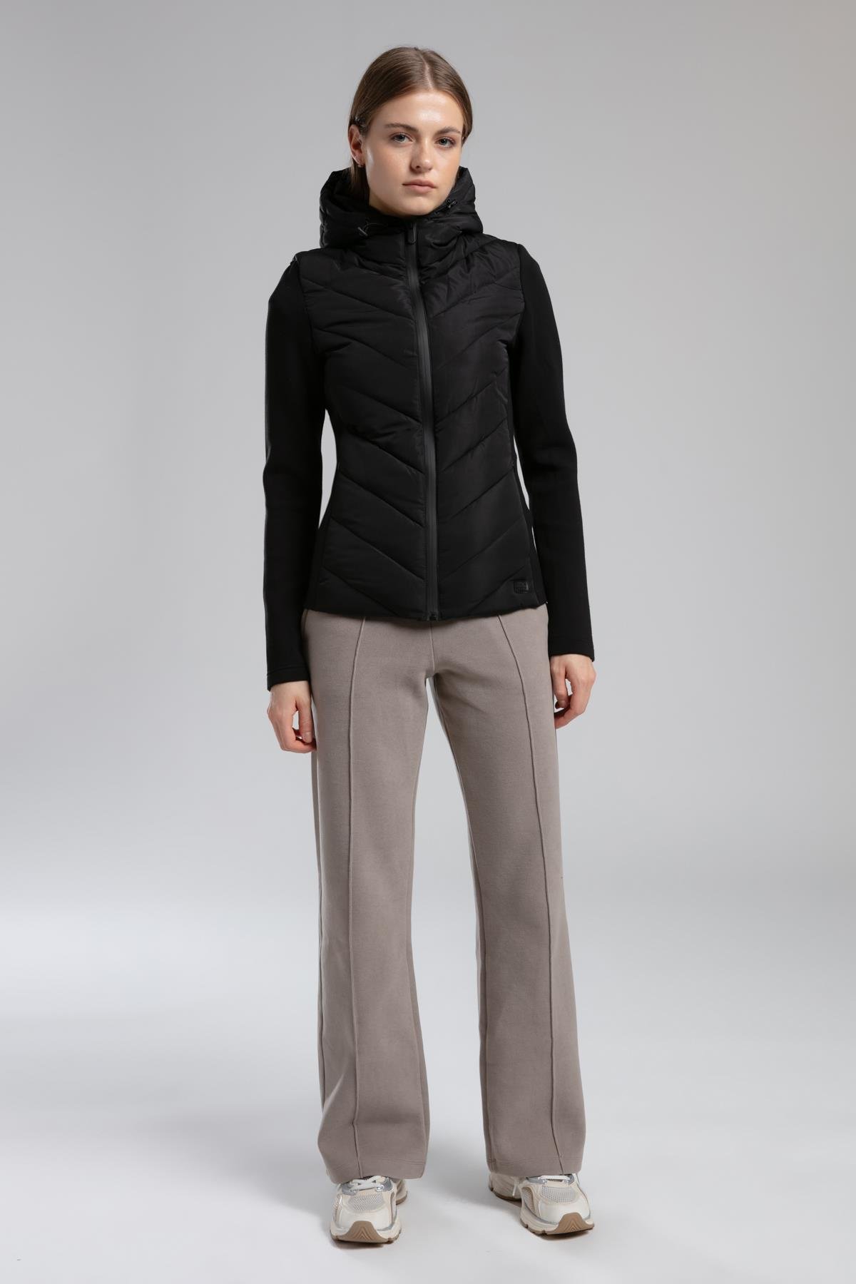 WENDY KADIN KAPŞ. MONT