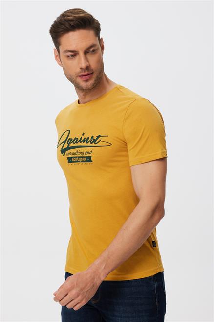 Against Erkek %100 Pamuk O Yaka T-Shirt Safran