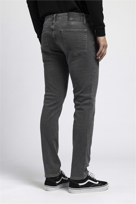 Jagger Erkek Slim Straight Normal Bel Dar Kesim Jean Gri