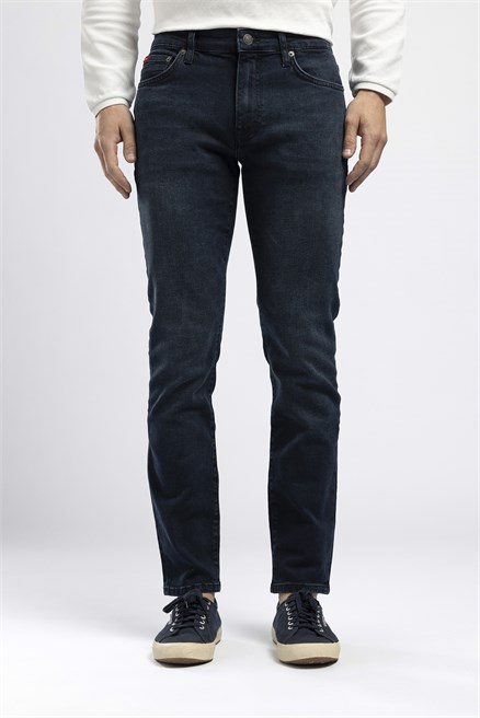 Jagger Erkek Slim Straight Normal Bel Dar Kesim Jean Lacivert