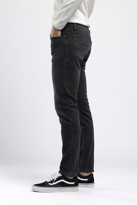 Jagger Erkek Slim Straight Tam Kalıp Jean Siyah