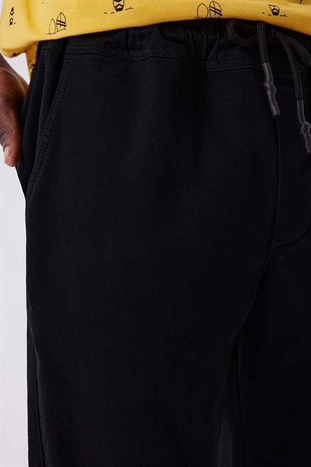 Jogger Normal Bel Rahat Kesim Bilekte Lastikli Paça Siyah Erkek Pantolon