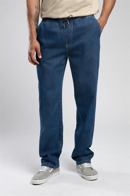 Loose Normal Bel Normal Kesim Düz Paça Mavi Erkek Jean Pantolon