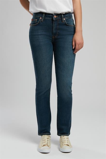 Susie Normal Bel Normal Kesim Düz Paça Mavi Kadın Jean Pantolon