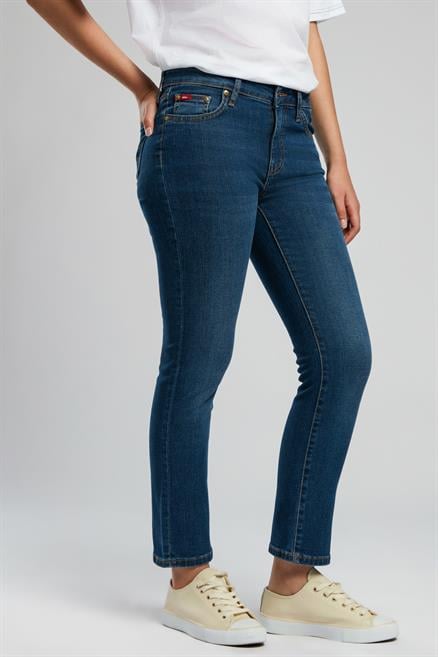 Susie Yüksek Bel Normal Kesim Düz Paça Mavi Kadın Jean Pantolon