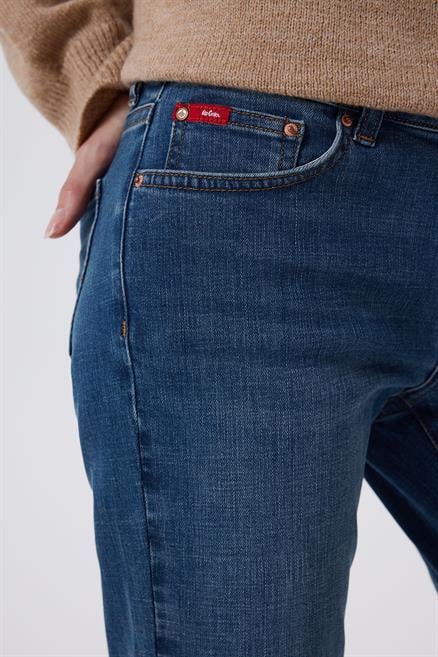 Susie Yüksek Bel Normal Kesim Düz Paça Mavi Kadın Jean Pantolon