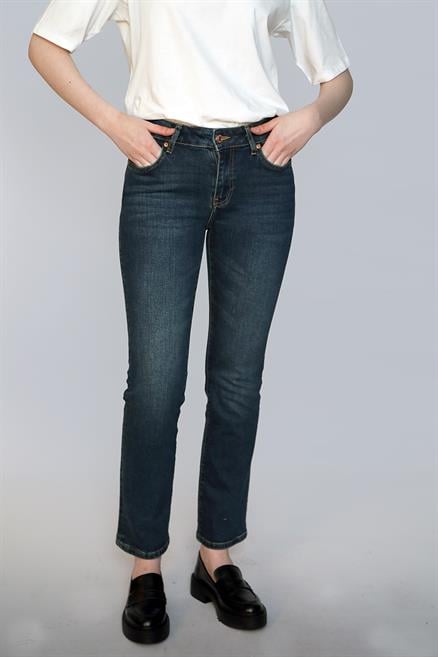 Susie Yüksek Bel Normal Kesim Düz Paça Mavi Kadın Jean Pantolon