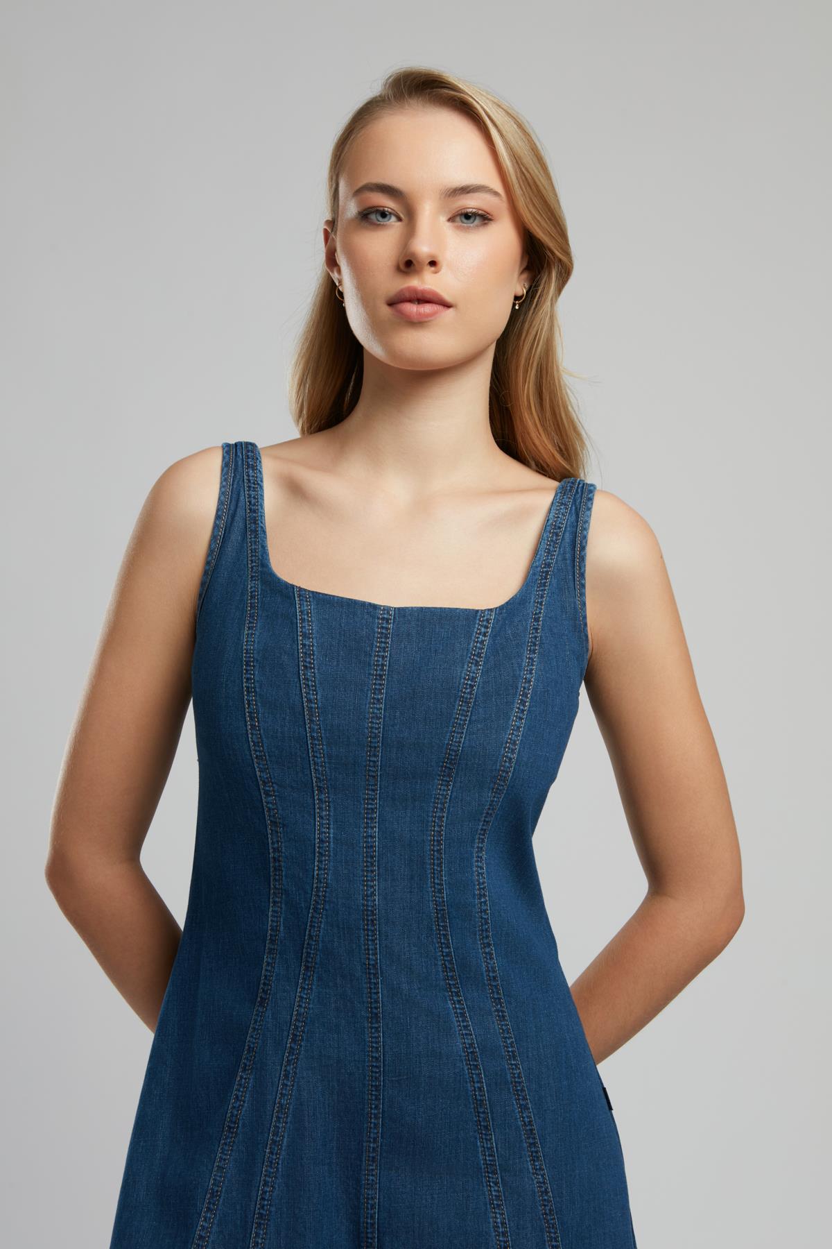 Brian Kadın Jean Elbise