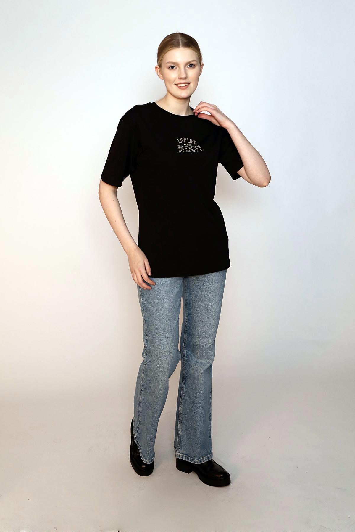 Lades Kadın O Yaka T-Shirt Siyah