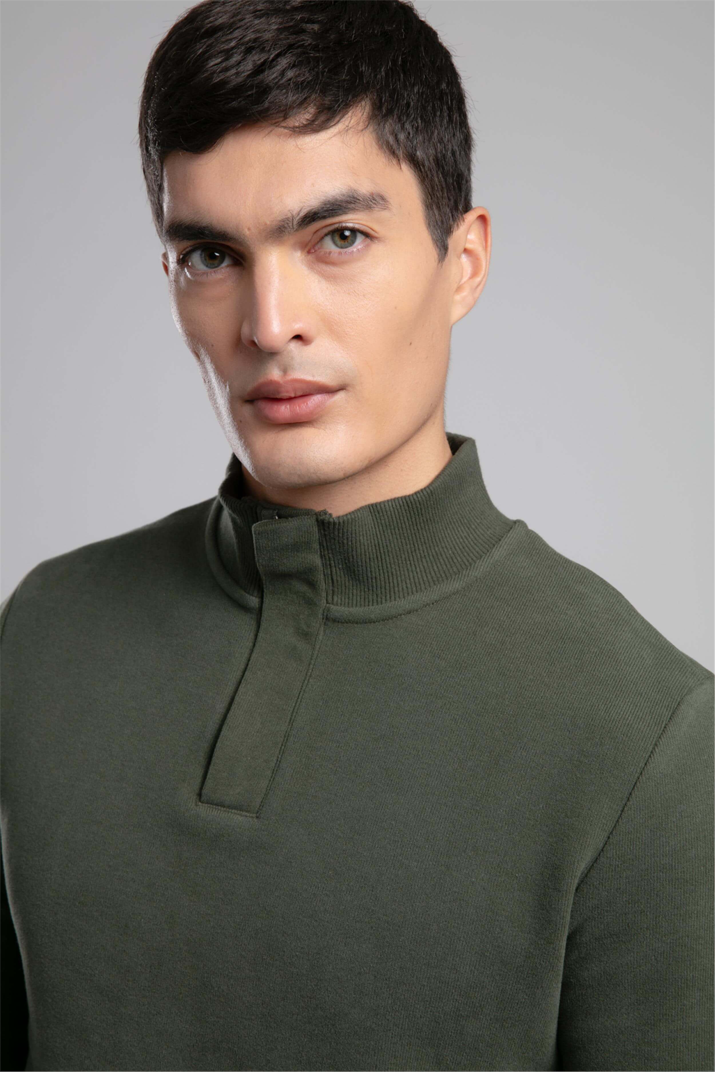 Luke Erkek Dik Yaka Sweatshirt Yeşil