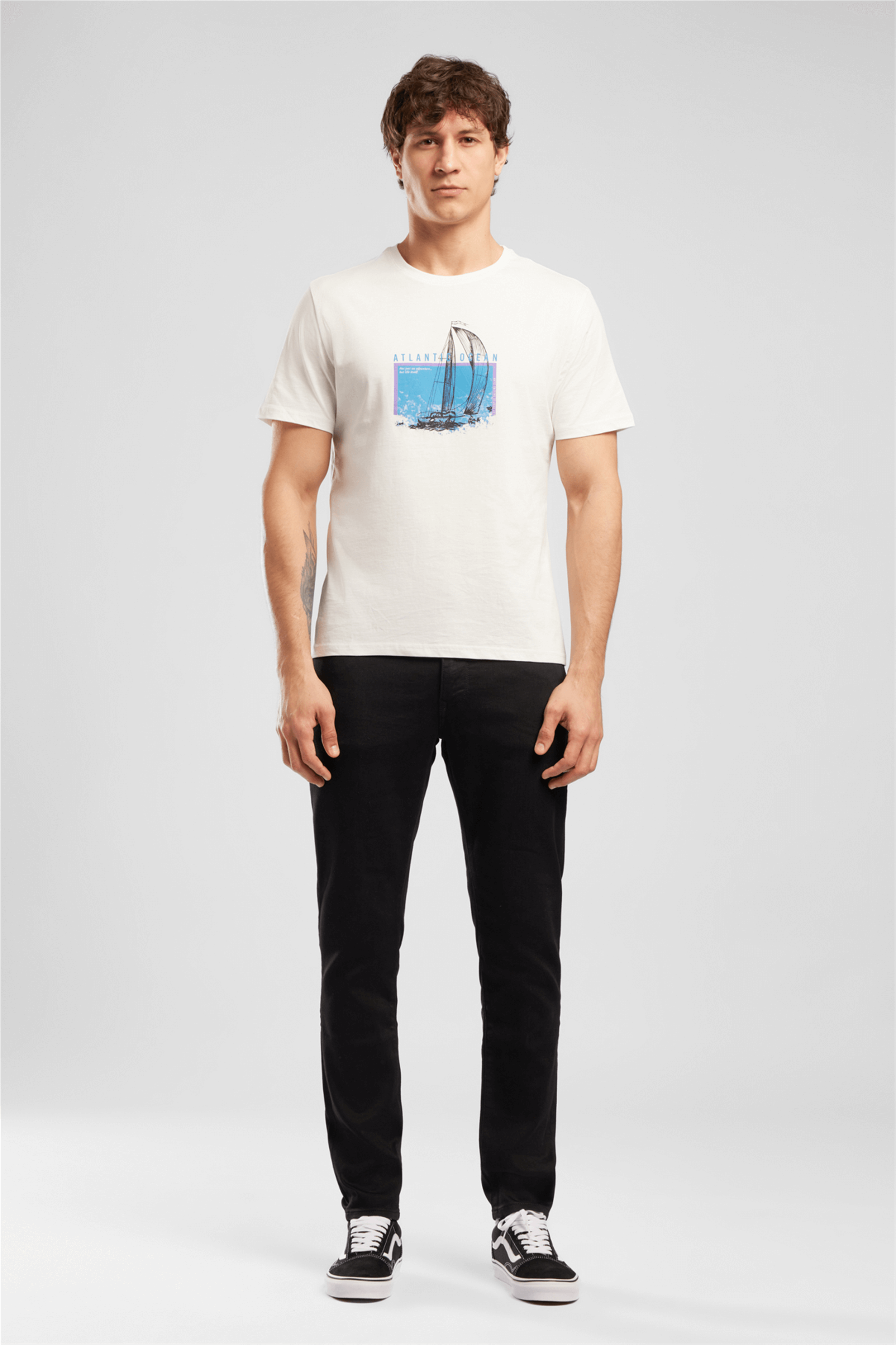 RIVER ERKEK O YAKA T-SHIRT
