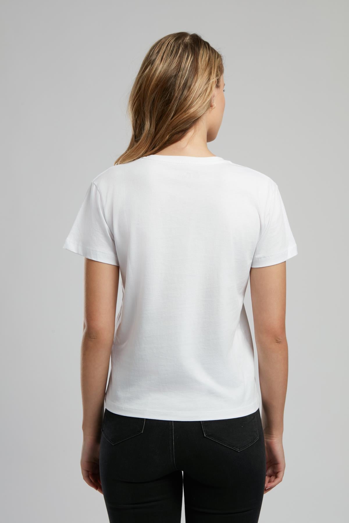 Sade Kadın %100 Pamuk V Yaka T-Shirt Beyaz