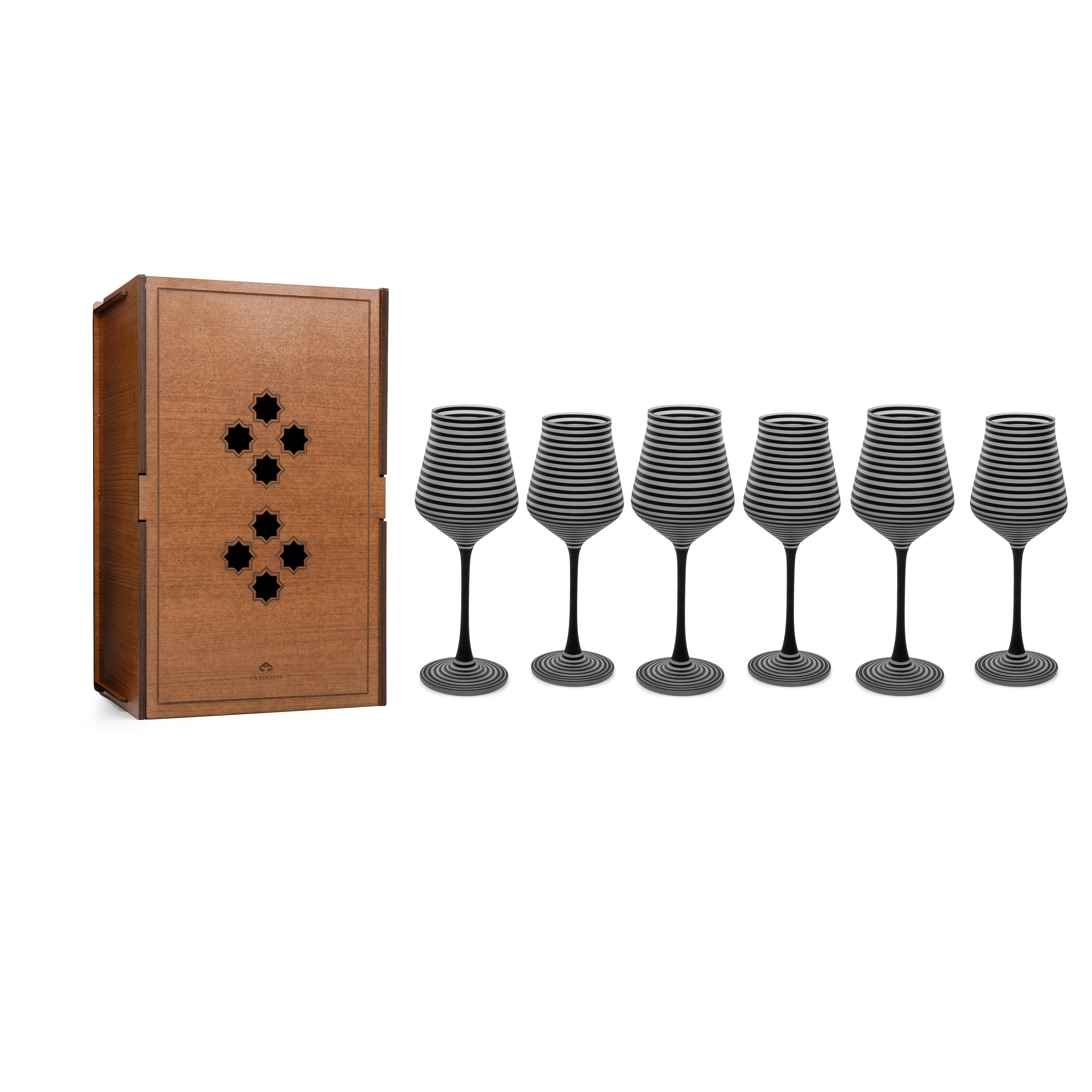Modern Tasarımlı Çizgili 6lı Kadeh Seti