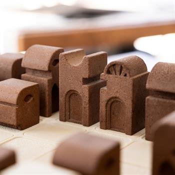 Çaturanga Satranç Takımı Kahverengi-Krem Taşlı