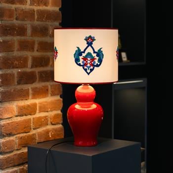 Hatai Nakış İşlemeli Abajur