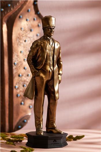 Kalpaklı Atatürk Mermerit Heykel