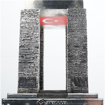 Çanakkale Şehitler Anıtı Gümüş Kaplama