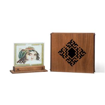 Çingene Kızı 3 Boyutlu Dekoratif Cam Obje