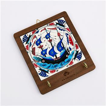 Çini Serisi Ahşap Kutulu Kalyon 3 Seramik Dekoratif Askılık