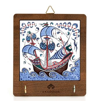 Çini Serisi Ahşap Kutulu Kalyon 6 Seramik Dekoratif Askılık