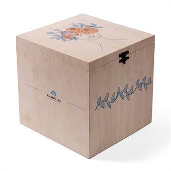 Kadınlar Gününe Özel 
Menteşeli Dekoratif Ahşap Kutu