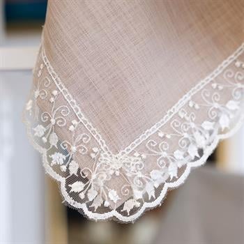 Mimoza Fransız Dantelli Masa Örtüsü