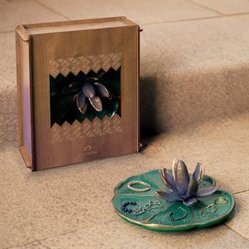 Nilüfer Takı Tabağı