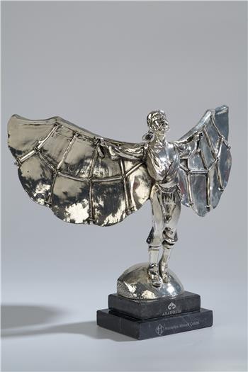 Hezârfen Heykeli Gümüş Kaplama