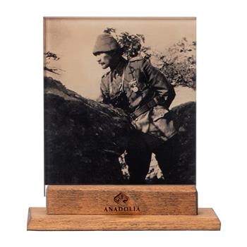 Mustafa Kemal Siperde Küçük Boy Dekoratif Cam Obje