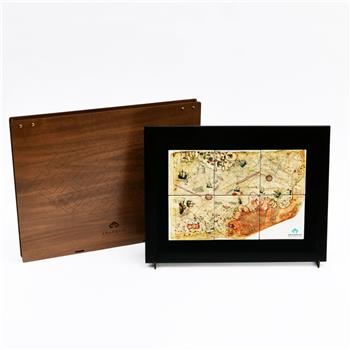 Piri Reis Siyah Çerçeveli Seramik Tablo Pano