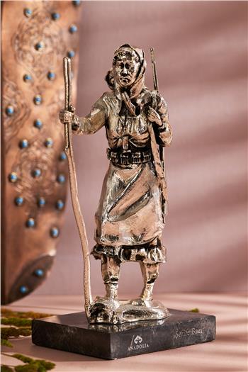 Şerife Bacı Heykeli Gümüş Kaplama