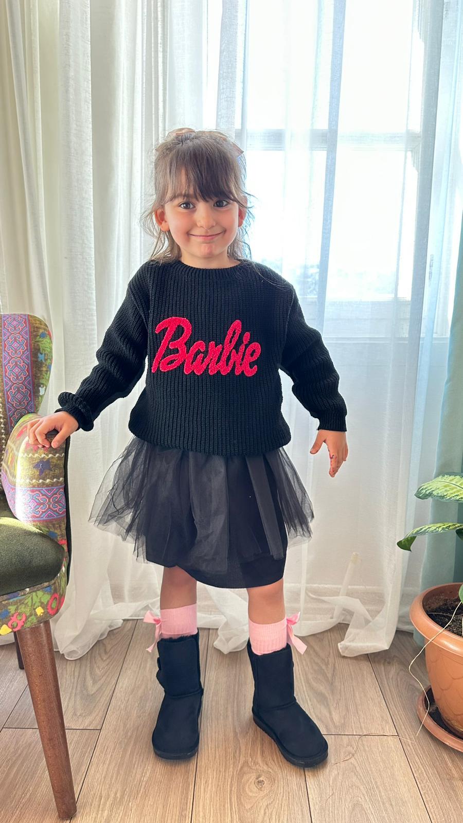 BARBİE TÜTÜ ETEKLİ TAKIM