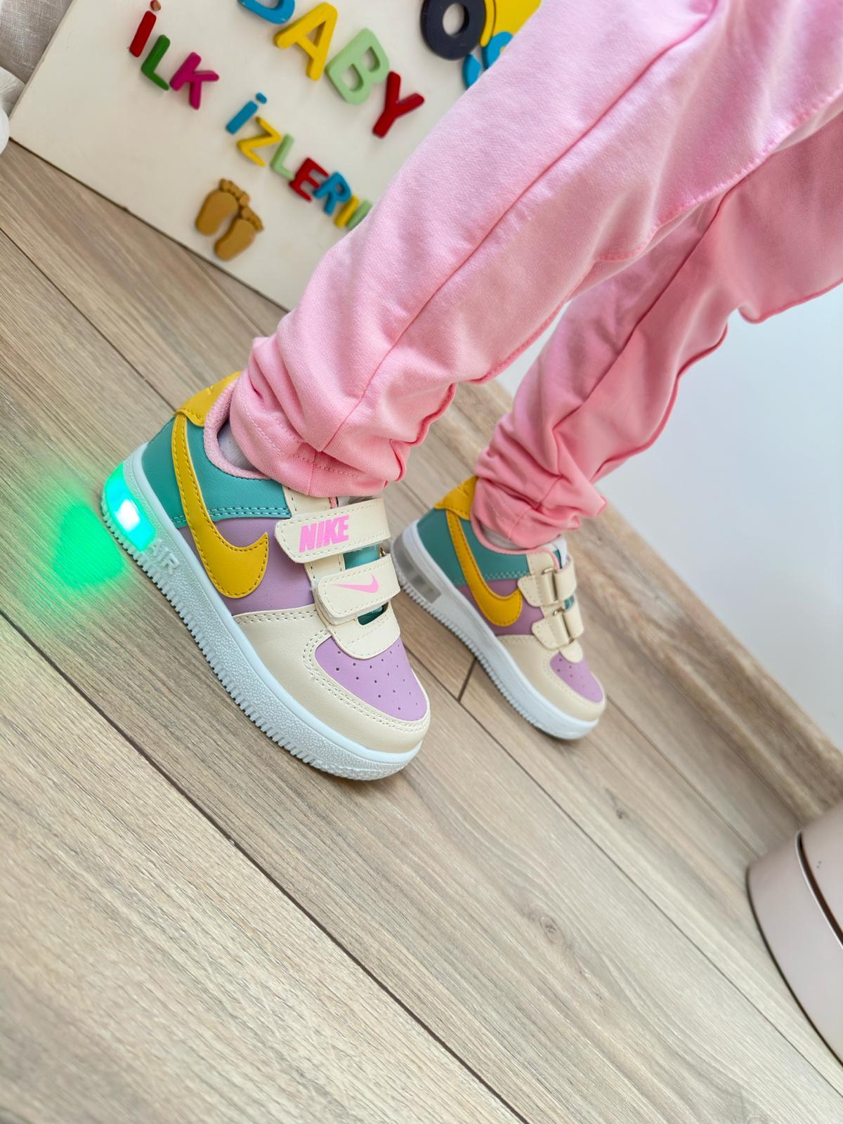 LİLA AİRFORCE 