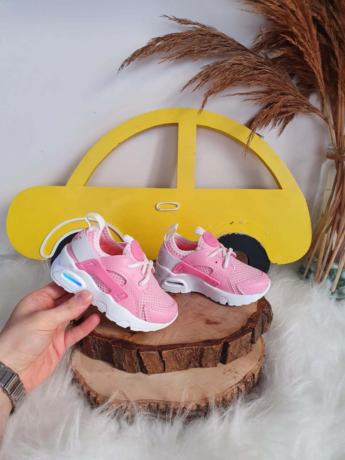 PEMBE HUARACHE