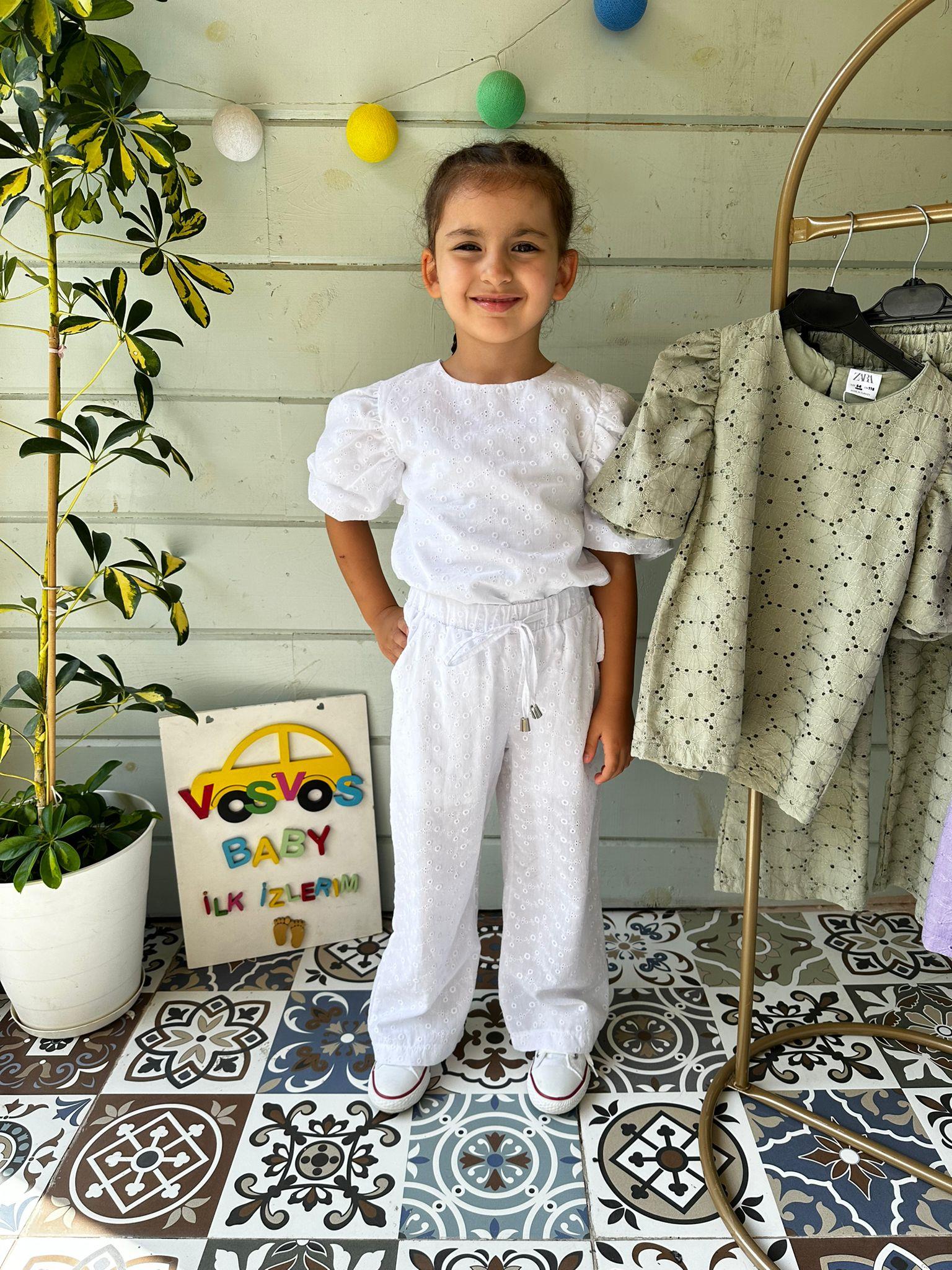 BEYAZ FİSTO BALON KOL BLUZ&PANTALON TAKIM