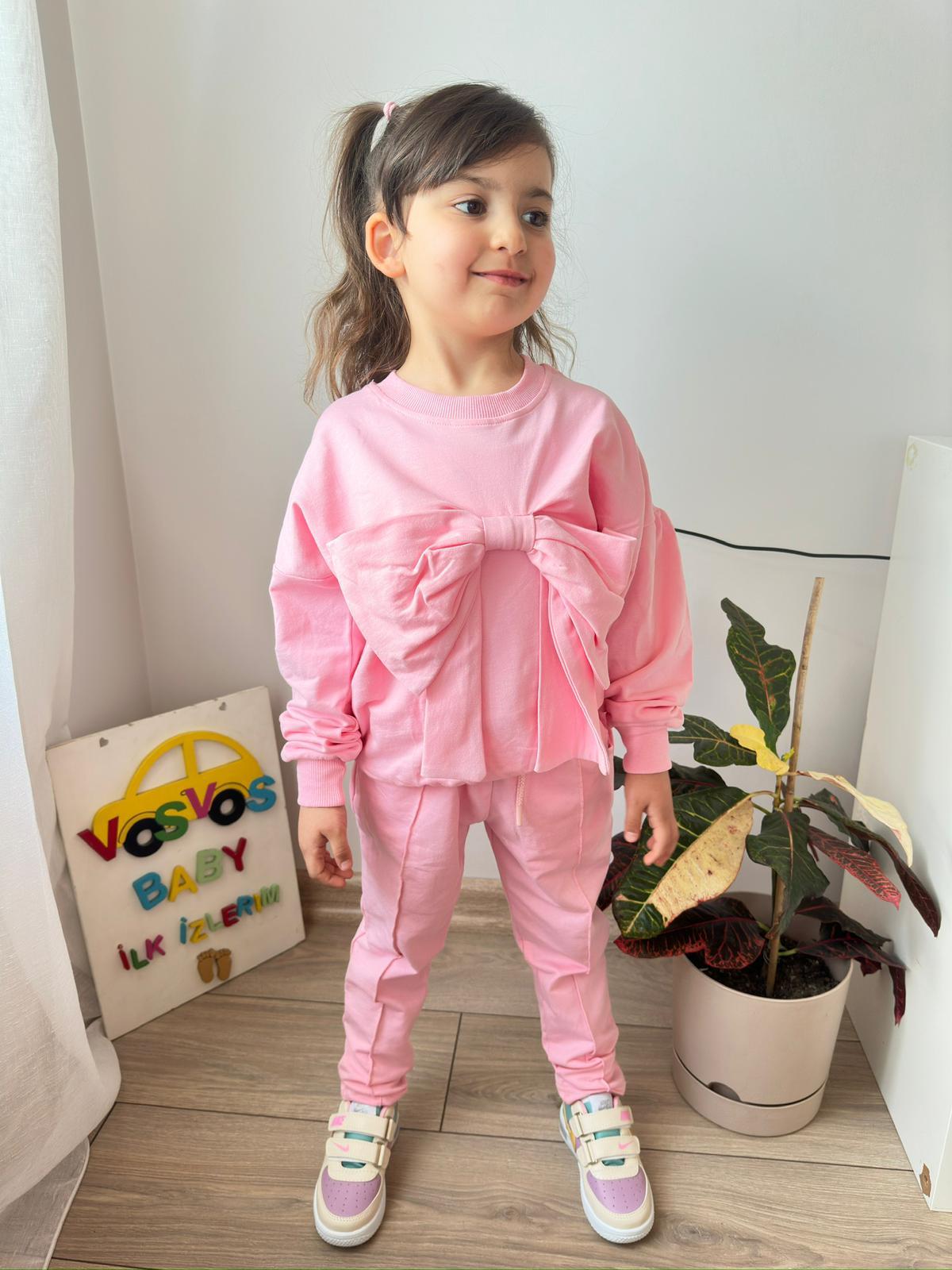 PEMBE FİYONK MEVSİMLİK EŞOFMAN TAKIMI