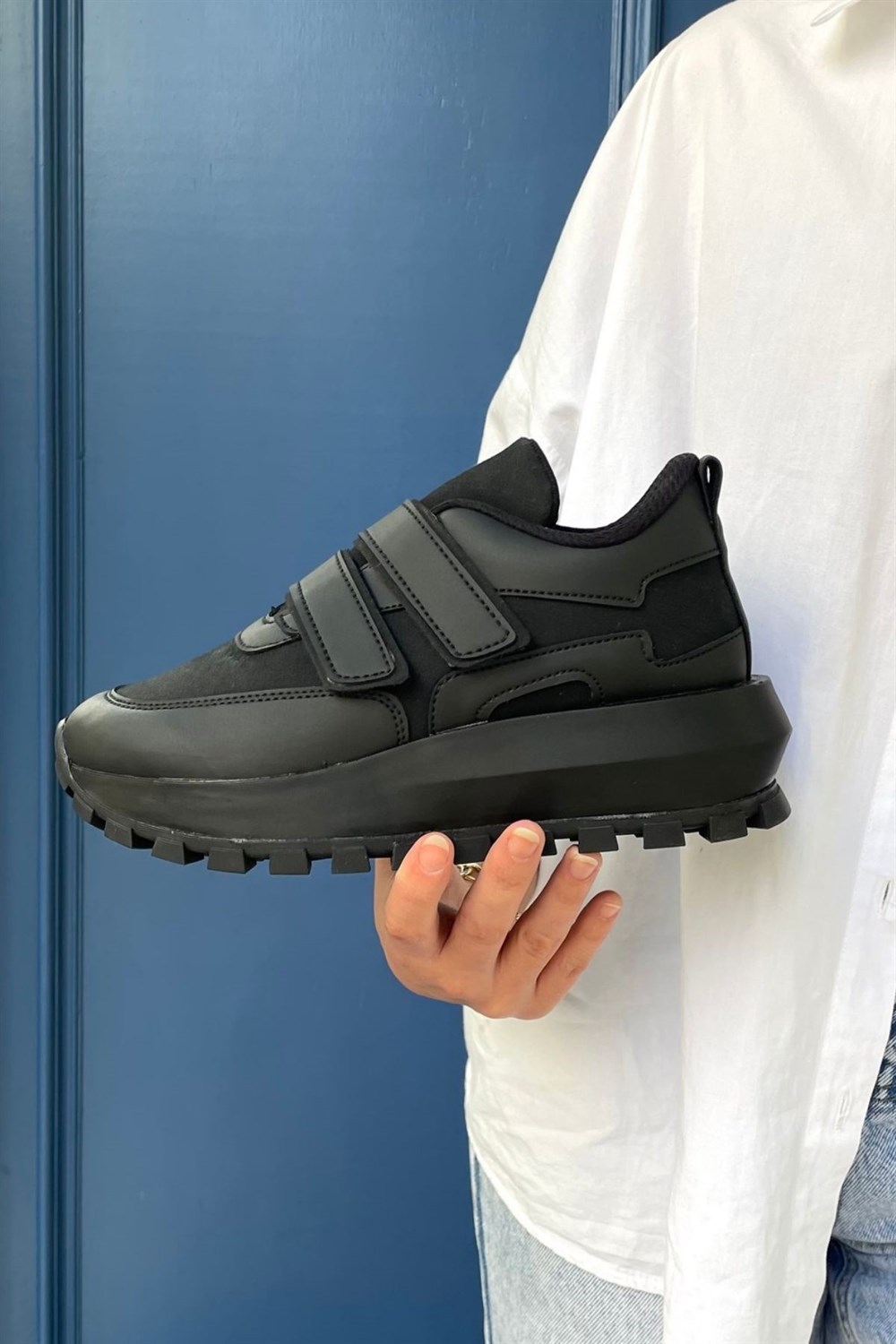 Kadın Siyah Cırt Cırtlı Sneaker-5 cm-Yüksek Tabanlı Bantlı Spor Ayakkabı