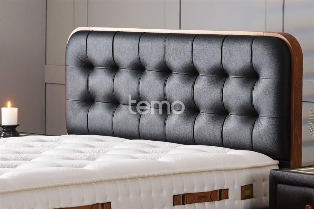 Bambi Latex Master Başlık