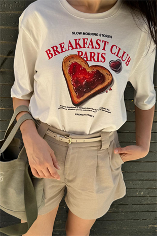 Breakfast Club Paris Baskılı Oversize T-Shirt Beyaz
