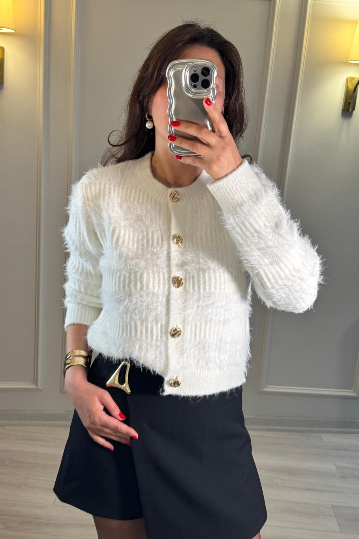 Dilvin Gold Düğmeli Yumoş Hırka Beyaz