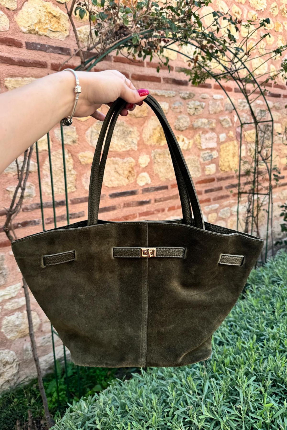 Gerçek Süet Deri Toka Detaylı Maxi Çanta Haki Yeşil