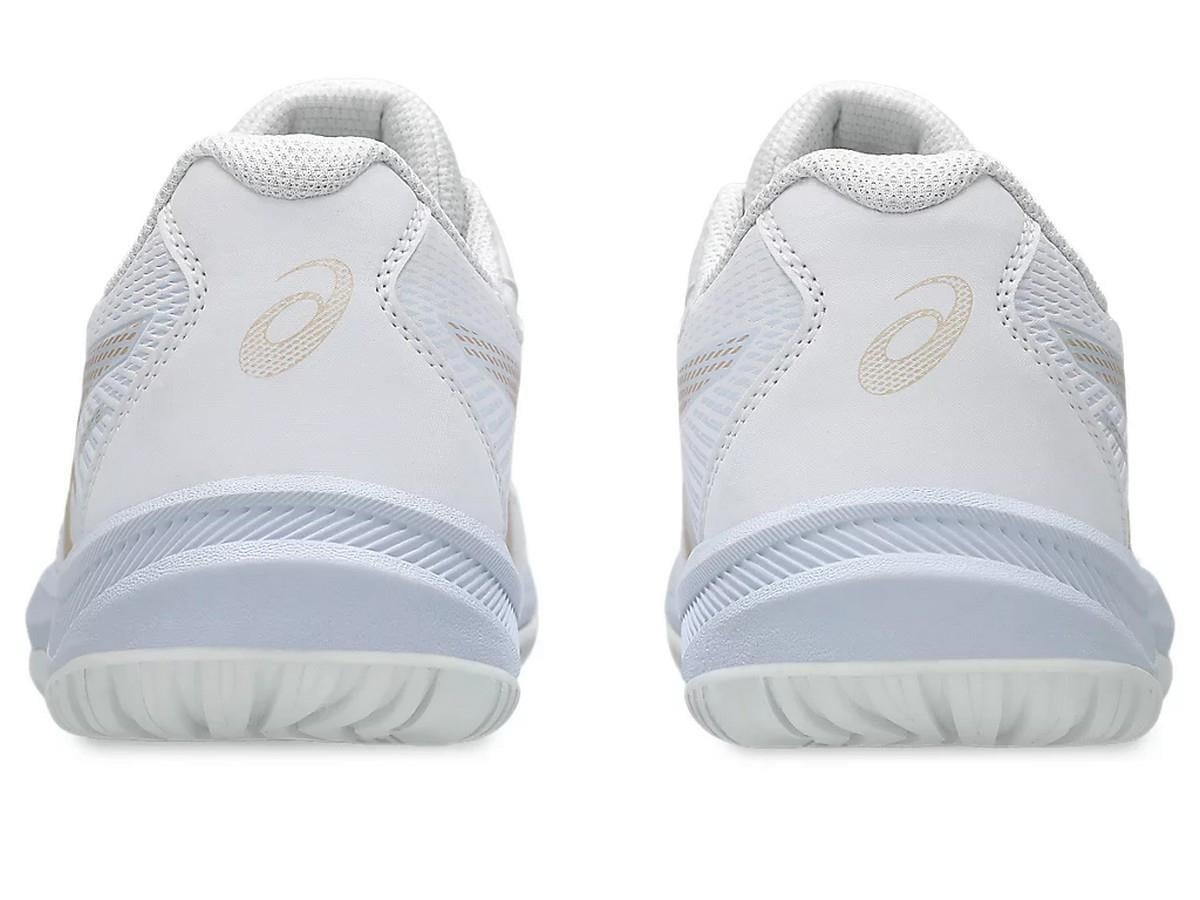 Asics 1072A107-103 Upcourt 6 Kadın Voleybol Ayakkabısı