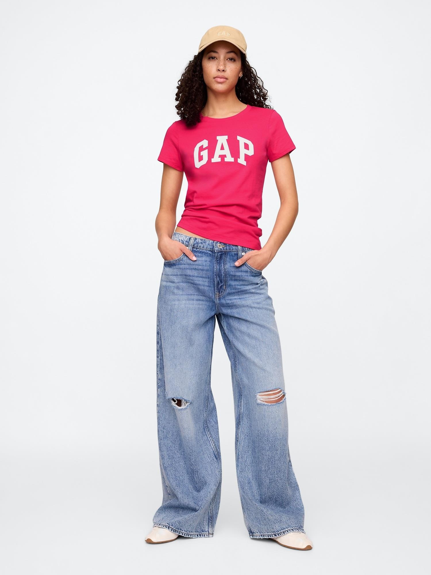 GAP 729555008 V-Ss Logo Classic Tee Kadın Tişört