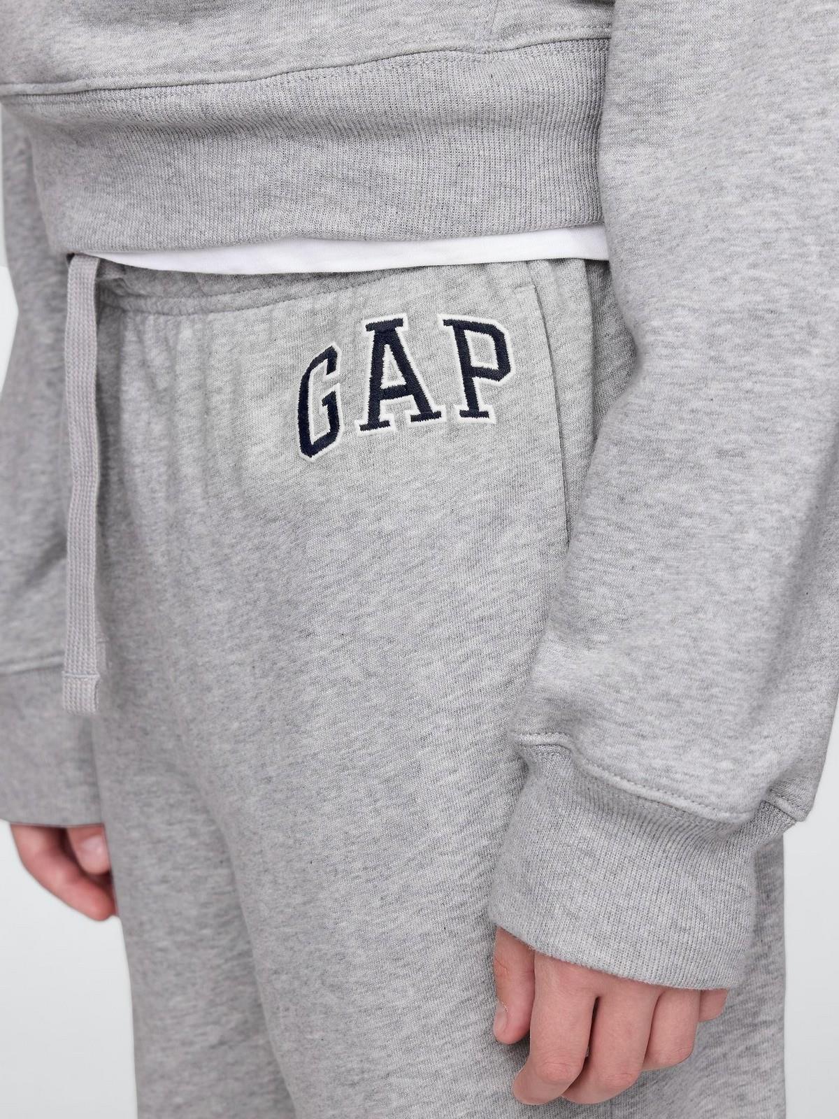 GAP 743964003 V-Frch Ft Bas Heritage Logo Jog Erkek Çocuk Eşofman Altı