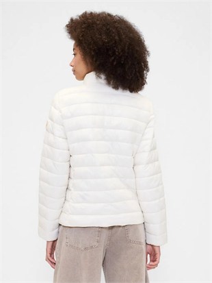 Gap 791284001 V-Frch Logo Lw Puffer Jkt Kadın Mont