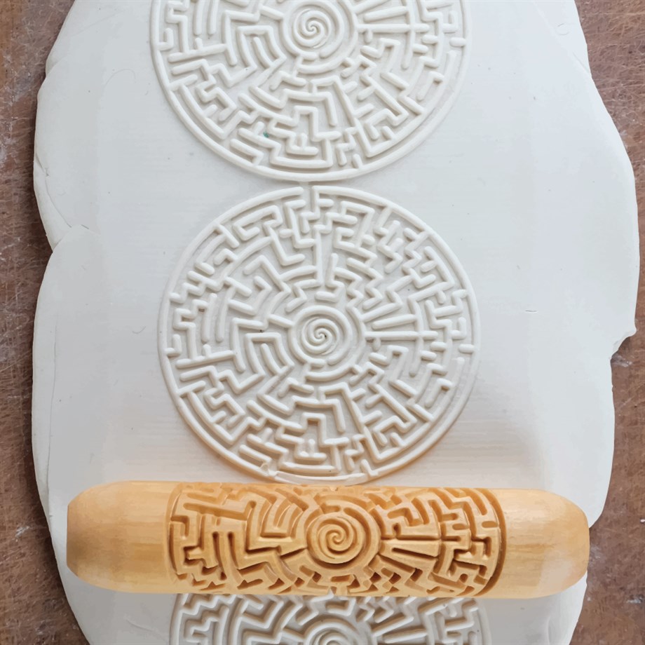 Labirent 01 BHR-49 Büyük Desenli Ahşap Rulo - 12cm