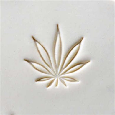MKM Scl-087-Stamps4Clay Scl (4 cm) design 087.Hemp Leaf.