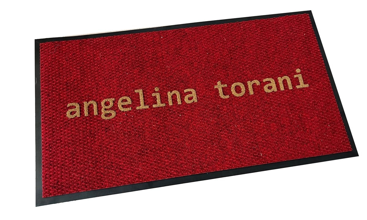 Angelina Kırmızı Zeminli Hardal Yazılı Kişiye Özel Logolu Paspas