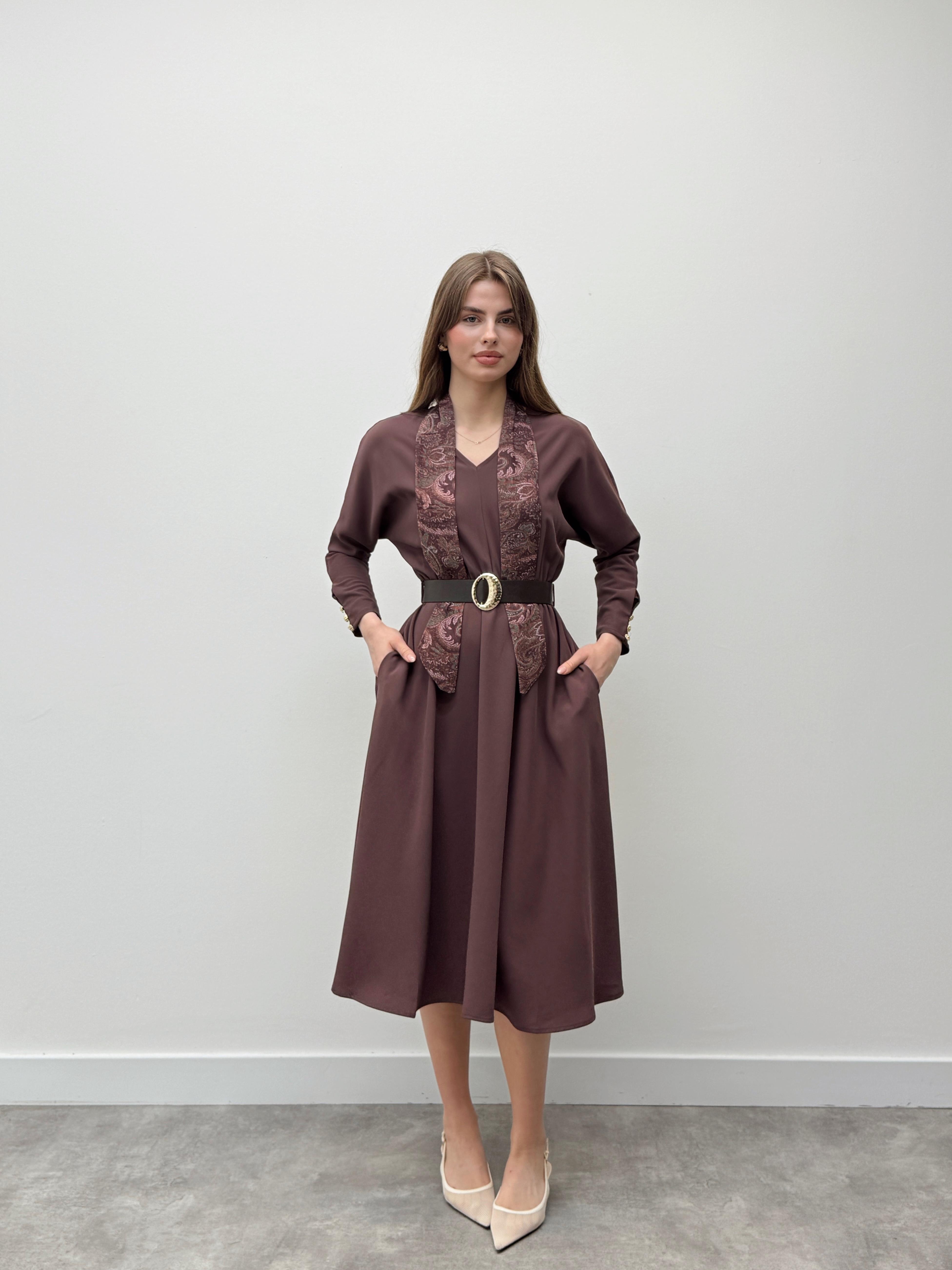 Elegance Fular Detay Kemerli Kahverengi Elbise