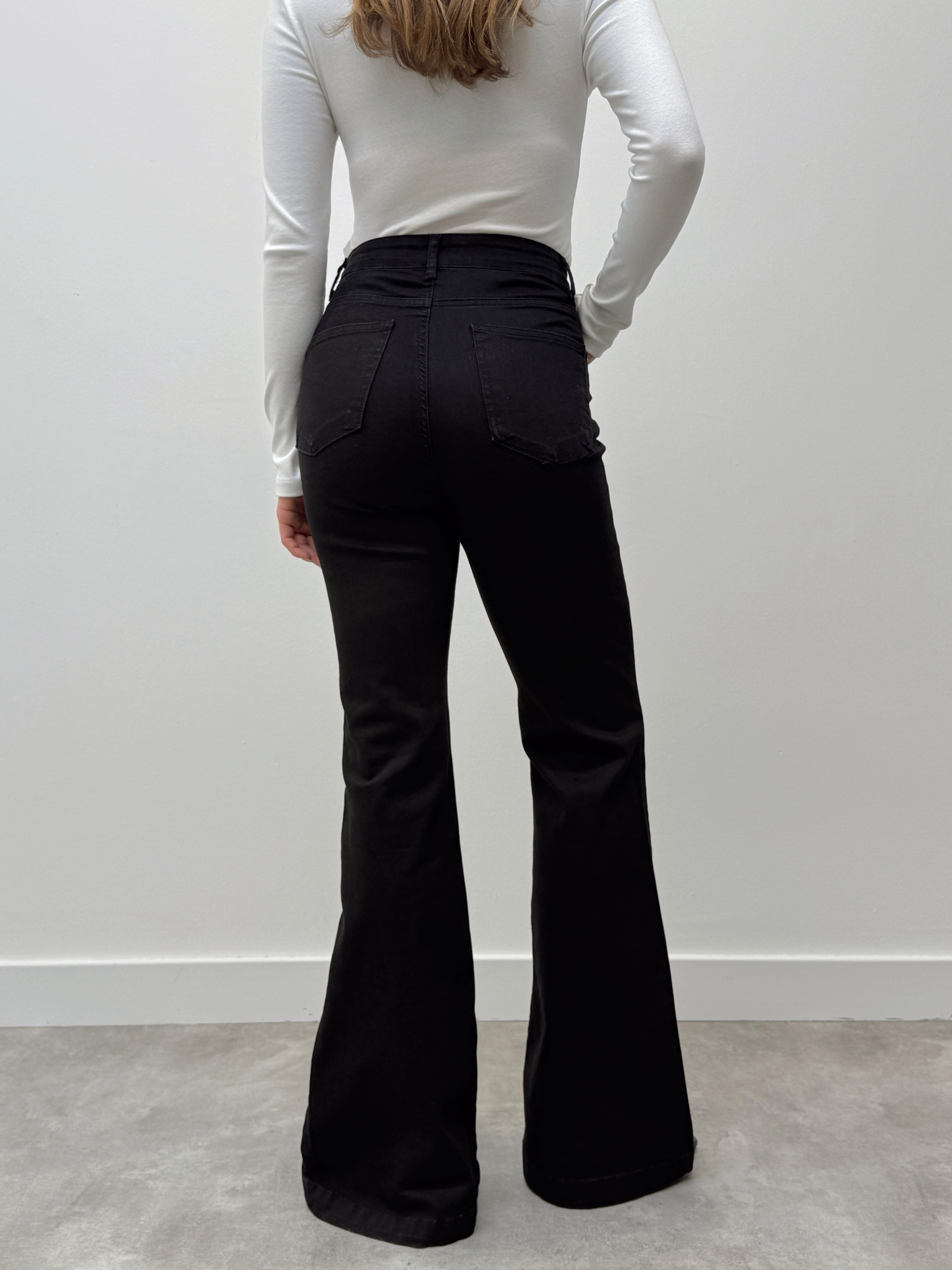 İspanyol Paça Yüksek Bel Siyah Pantolon